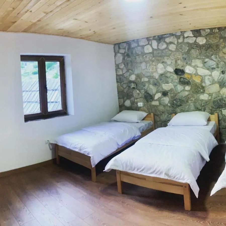 Guesthouse Rosi Kukaj 0*,  Albania